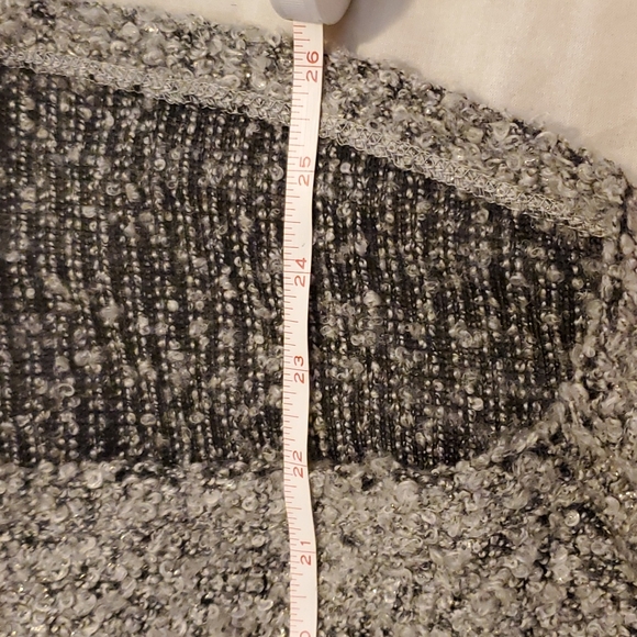 Loft hi-lo sweater - sz. S - Picture 11 of 12